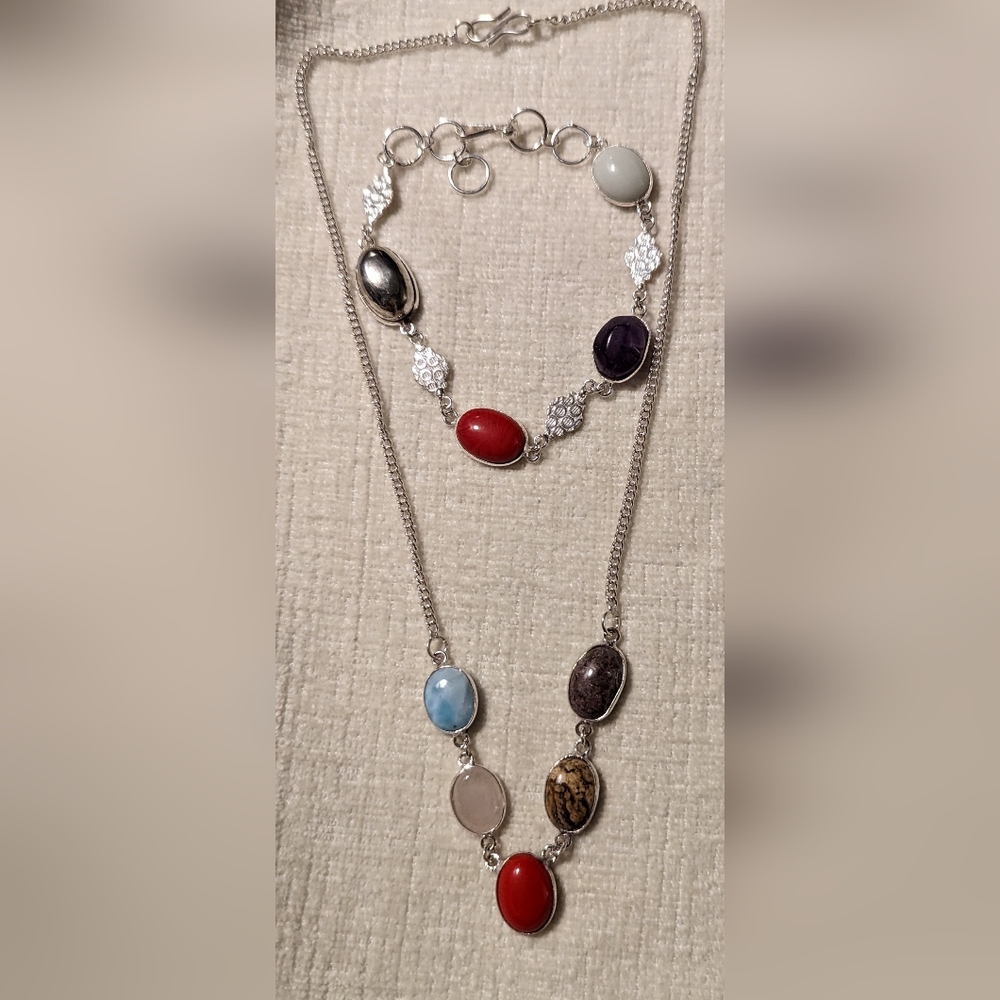 Multi stone set - Picture 3 of 5